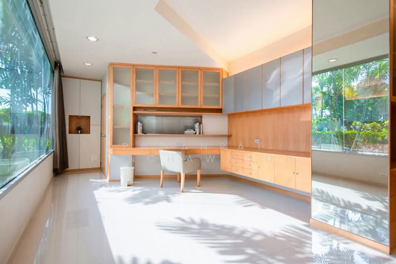 Baan Nonzee, Bangkok, 33 Chan Rd, Chong Nonsi, Yan Nawa, Bangkok, 1 Bedroom, 73 sqm, Condo For Rent, by Pawanrat Panchawanon, 500273400 - DDproperty.com