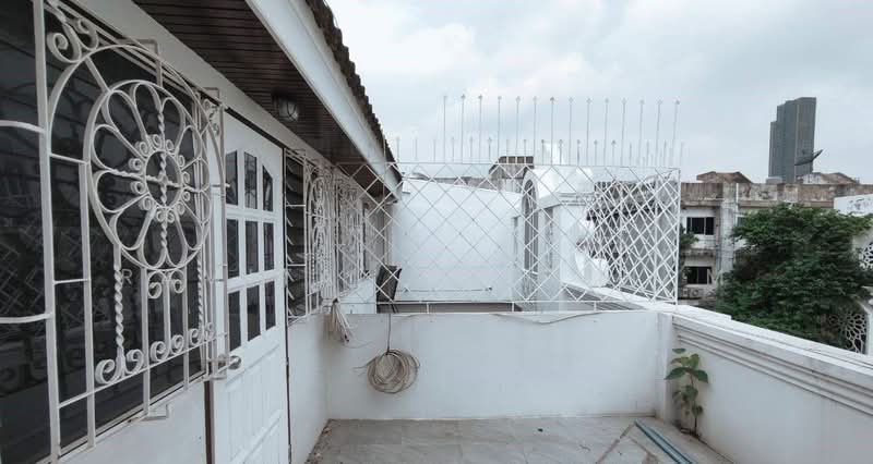 ทาวน์เฮ้าส์ 5-ห้องนอน, กรุงเทพ, คลองตันเหนือ, วัฒนา, กรุงเทพ, 350 ตร.ม., ทาวน์เฮ้าส์ ให้เช่า, โดย Ramita  Theptham, 500273412 - DDproperty.com