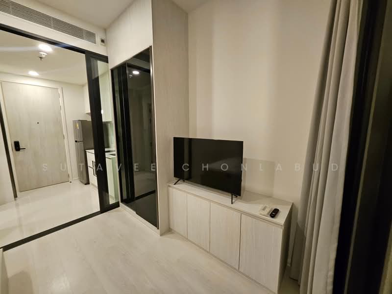 Mazarine Ratchayothin, Bangkok, Soi Phahonyothin 30, Phahonyothin Road, Chan Kasem, Chatuchak, Bangkok, 1 Bedroom, 26 sqm, Condo For Rent, by Sutavee Chonlabud, 500273420 - DDproperty.com