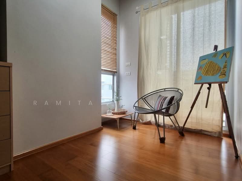 HIVE Taksin, Bangkok, 18 1 Soi, Khlong Ton Sai, Khlong San, Bangkok, 2 Bedrooms, 67 sqm, Condo For Sale, by Ramita  Theptham, 500273426 - DDproperty.com