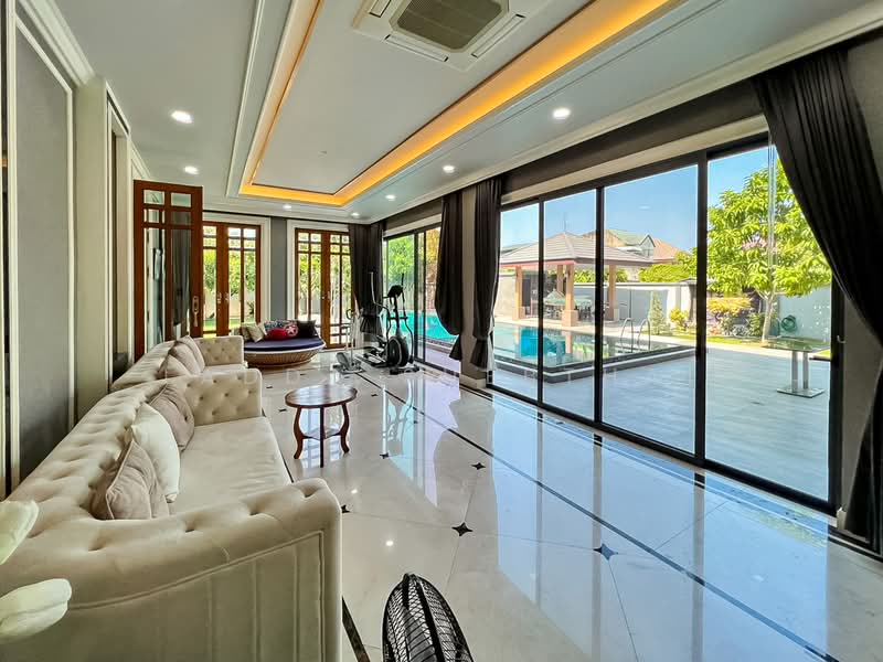 บ้านเดี่ยวหรู คฤหาสน์ ในซอย แสงหวี5, Bangkok, Thung Song Hong, Lak Si, Bangkok, 4 Bedrooms, 750 sqm, Single Detached House For Sale, by Ladda Suebthai, 500273437 - DDproperty.com