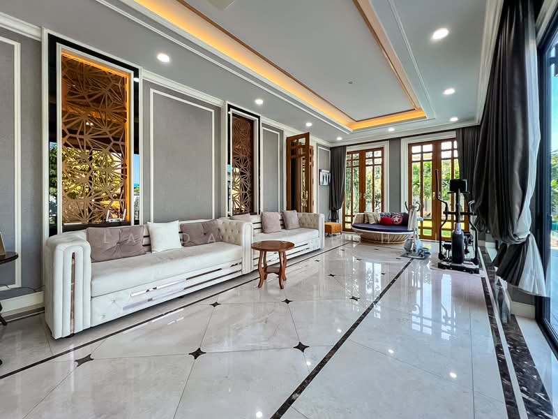 บ้านเดี่ยวหรู คฤหาสน์ ในซอย แสงหวี5, Bangkok, Thung Song Hong, Lak Si, Bangkok, 4 Bedrooms, 750 sqm, Single Detached House For Sale, by Ladda Suebthai, 500273437 - DDproperty.com