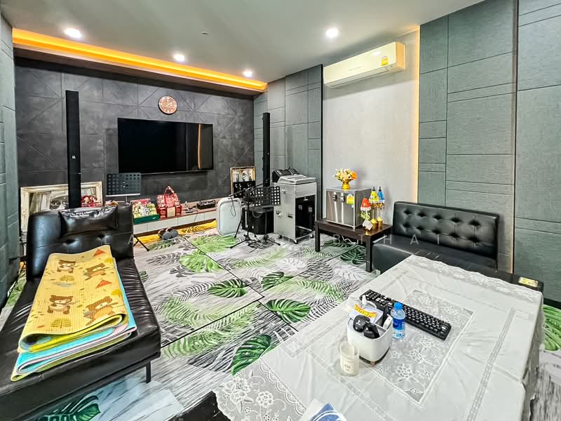 บ้านเดี่ยวหรู คฤหาสน์ ในซอย แสงหวี5, Bangkok, Thung Song Hong, Lak Si, Bangkok, 4 Bedrooms, 750 sqm, Single Detached House For Sale, by Ladda Suebthai, 500273437 - DDproperty.com