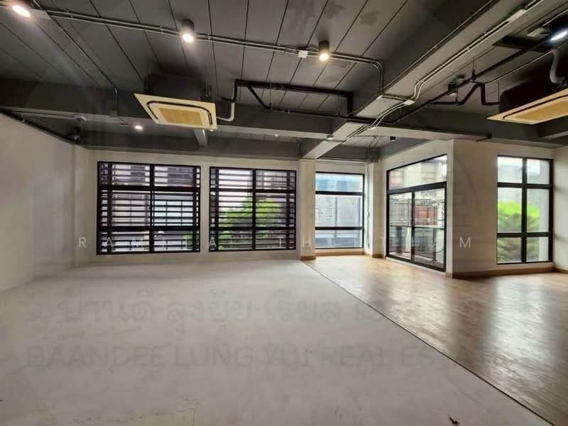 undefined, Bangkok, Phlapphla, Wang Thonglang, Bangkok, 4 Bedrooms, 462 sqm, Single Detached House For Rent, by Ramita  Theptham, 500273445 - DDproperty.com