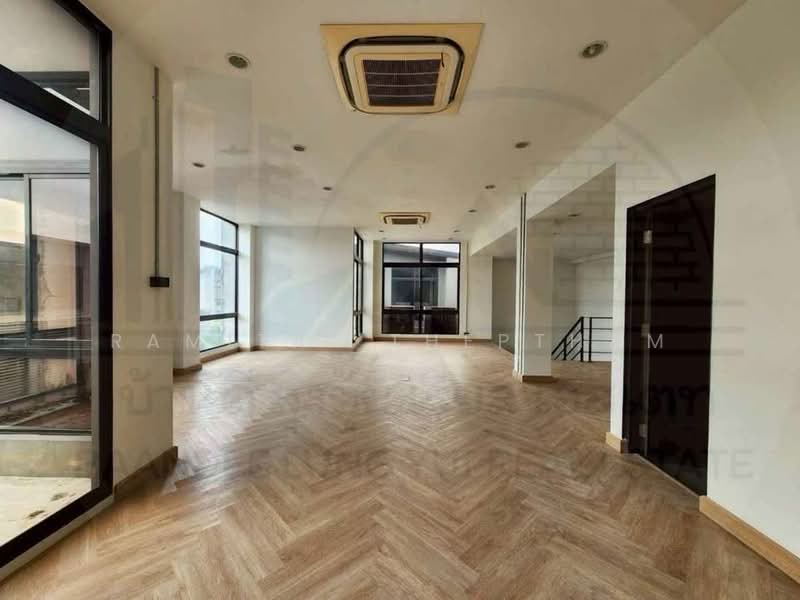 undefined, Bangkok, Phlapphla, Wang Thonglang, Bangkok, 4 Bedrooms, 462 sqm, Single Detached House For Rent, by Ramita  Theptham, 500273445 - DDproperty.com