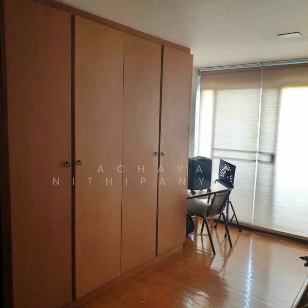 Regent on The Park 2, Bangkok, Sukhumvit 61, Khlong Tan Nua, Watthana, Bangkok, 4 Bedrooms, 265 sqm, Condo For Rent, by Achaya Nithipanyawong, 500273489 - DDproperty.com