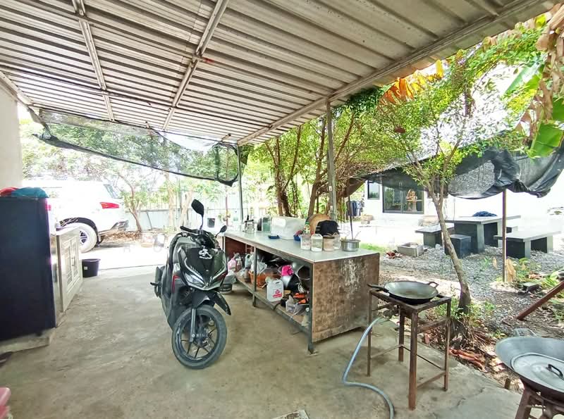 บ้านเดี่ยวพร้อมที่ดินบางปะอิน พระนครศรีอยุธยา, Phra Nakhon Si Ayutthaya, Chiang Rak Noi, Bang Pa-In, Phra Nakhon Si Ayutthaya, 2 Bedrooms, 160 sqm, Single Detached House For Sale, by The Best Property เที่ยง, 500273492 - DDproperty.com