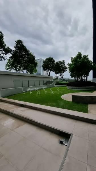 Life Ratchadapisek, Bangkok, 279 Ratchadapisaek Road, Huai Khwang, Huai Khwang, Bangkok, 1 Bedroom, 31 sqm, Condo For Rent, by Tanakrit Chotbuddkayan, 500273550 - DDproperty.com