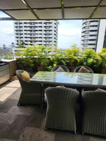Floraville Condominium, Bangkok, 51 Pattanakarn, Suan Luang, Suan Luang, Bangkok, 2 Bedrooms, 163 sqm, Condo For Rent, by Tanakrit Chotbuddkayan, 500273561 - DDproperty.com