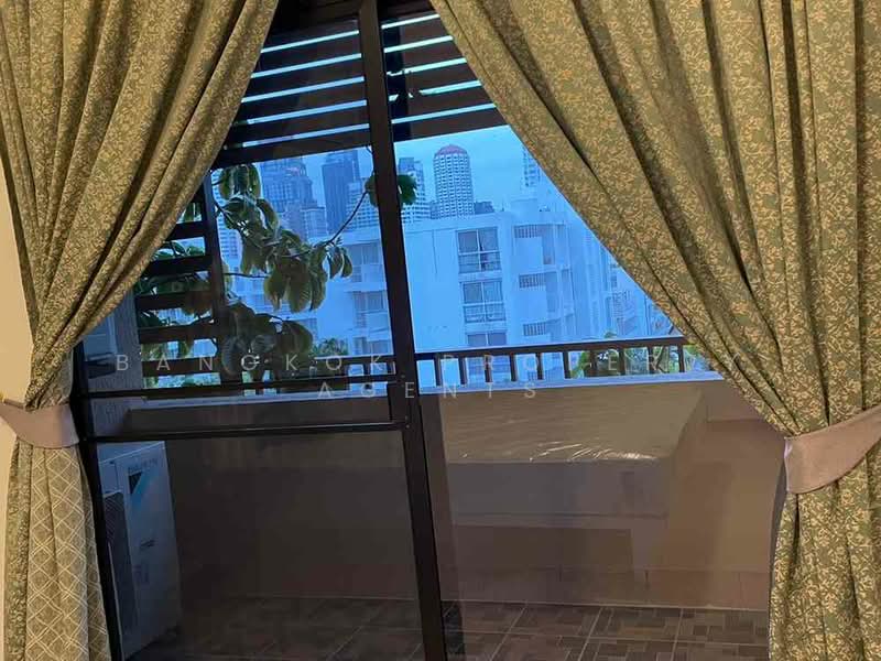 Cross Creek, Bangkok, Soi Ekkamai 10, Intersection 2, Phra Kanong Nua, Watthana, Bangkok, 2 Bedrooms, 90 sqm, Condo For Rent, by BANGKOK PROPERTY AGENTS, 500273563 - DDproperty.com