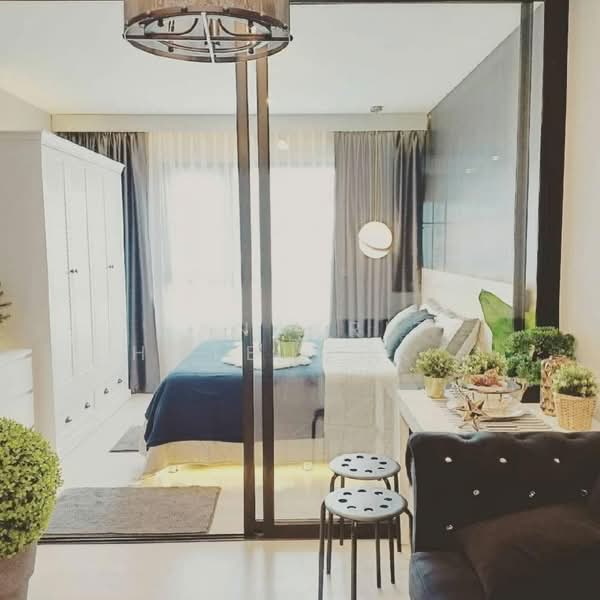 Life Asoke, Bangkok, Asoke-Dindang Road, Bang Kapi, Huai Khwang, Bangkok, 1 Bedroom, 30 sqm, Condo For Rent, by Tanakrit Chotbuddkayan, 500273574 - DDproperty.com