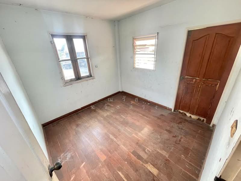 ขาย บ้านเดี่ยว 2 ชั้น หลังมุม หมู่บ้าน ศรีเมืองทอง บางบัวทอง, Nonthaburi, Bang Rak Pattana, Bang Bua Thong, Nonthaburi, 4 Bedrooms, 150 sqm, Single Detached House For Sale, by กรณวัสส์ กัณฑวัสส์วงส์, 500273583 - DDproperty.com