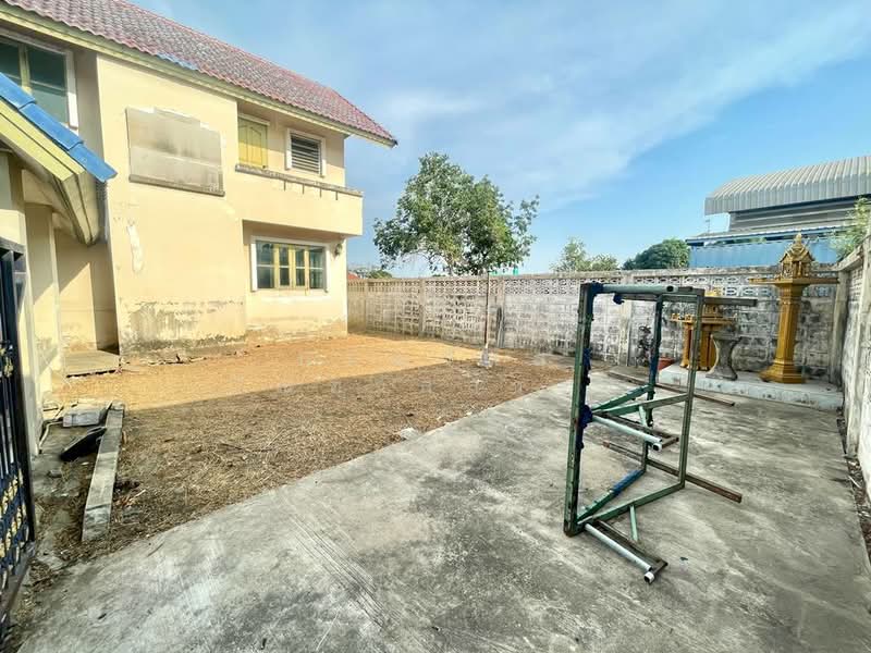 ขาย บ้านเดี่ยว 2 ชั้น หลังมุม หมู่บ้าน ศรีเมืองทอง บางบัวทอง, Nonthaburi, Bang Rak Pattana, Bang Bua Thong, Nonthaburi, 4 Bedrooms, 150 sqm, Single Detached House For Sale, by กรณวัสส์ กัณฑวัสส์วงส์, 500273583 - DDproperty.com