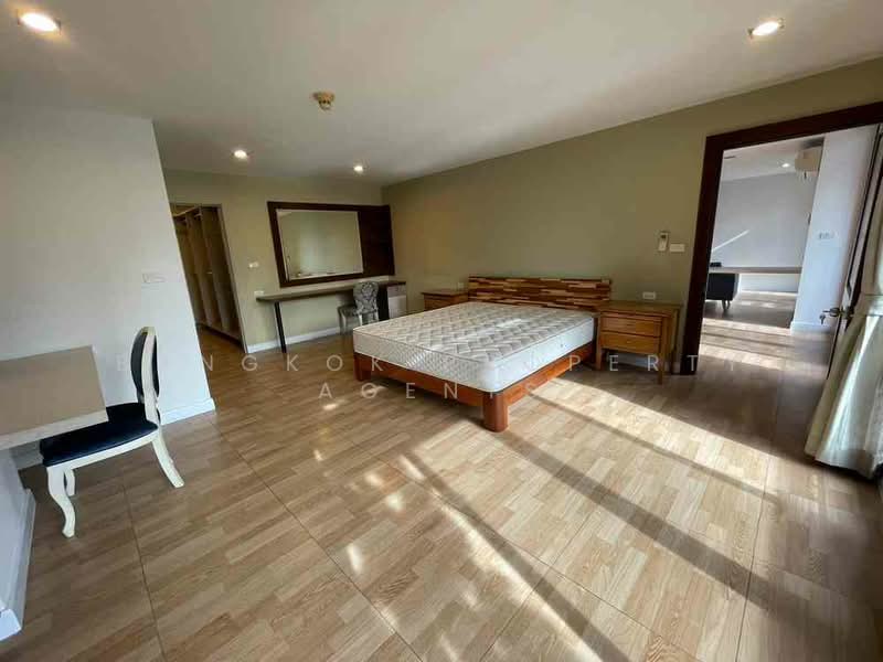 Cross Creek, Bangkok, Soi Ekkamai 10, Intersection 2, Phra Kanong Nua, Watthana, Bangkok, 3 Bedrooms, 200 sqm, Condo For Rent, by BANGKOK PROPERTY AGENTS, 500273591 - DDproperty.com