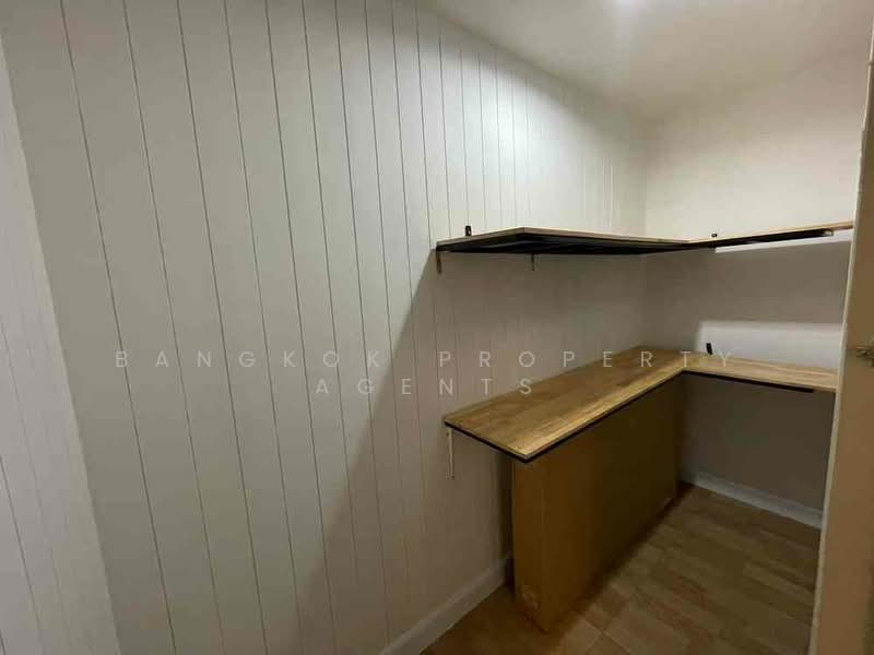 Cross Creek, Bangkok, Soi Ekkamai 10, Intersection 2, Phra Kanong Nua, Watthana, Bangkok, 3 Bedrooms, 200 sqm, Condo For Rent, by BANGKOK PROPERTY AGENTS, 500273591 - DDproperty.com