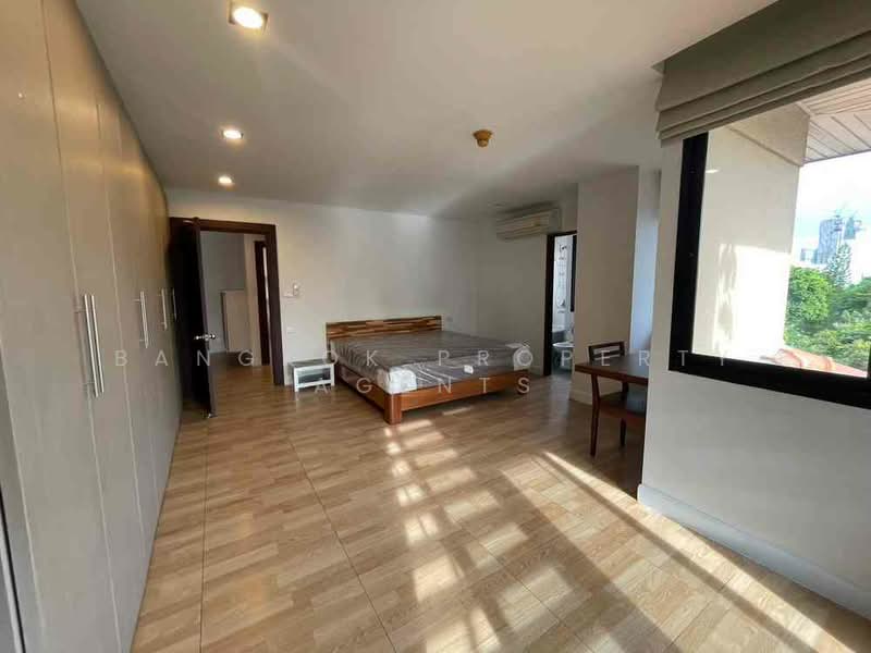 Cross Creek, Bangkok, Soi Ekkamai 10, Intersection 2, Phra Kanong Nua, Watthana, Bangkok, 3 Bedrooms, 200 sqm, Condo For Rent, by BANGKOK PROPERTY AGENTS, 500273591 - DDproperty.com