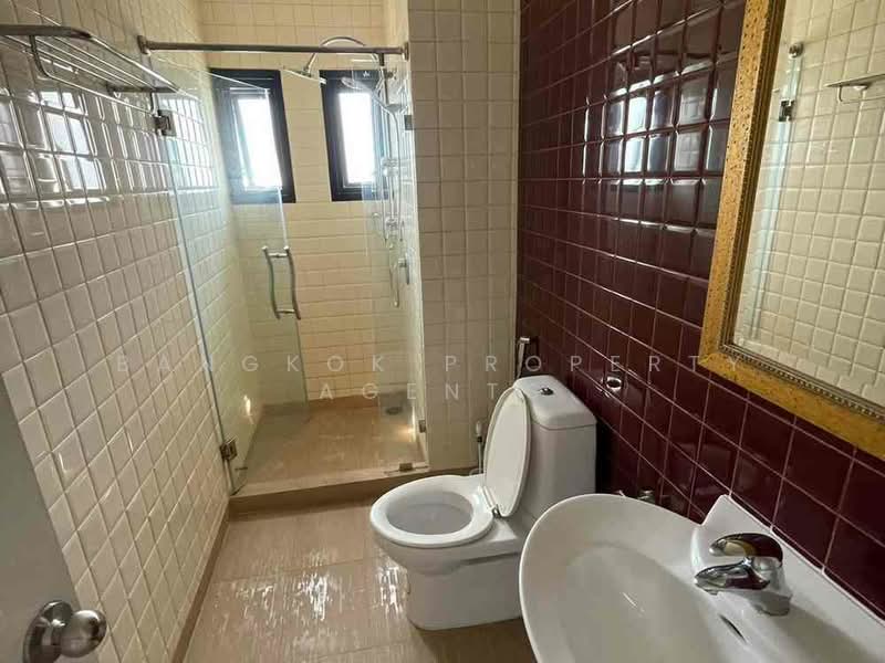 Cross Creek, Bangkok, Soi Ekkamai 10, Intersection 2, Phra Kanong Nua, Watthana, Bangkok, 3 Bedrooms, 200 sqm, Condo For Rent, by BANGKOK PROPERTY AGENTS, 500273591 - DDproperty.com