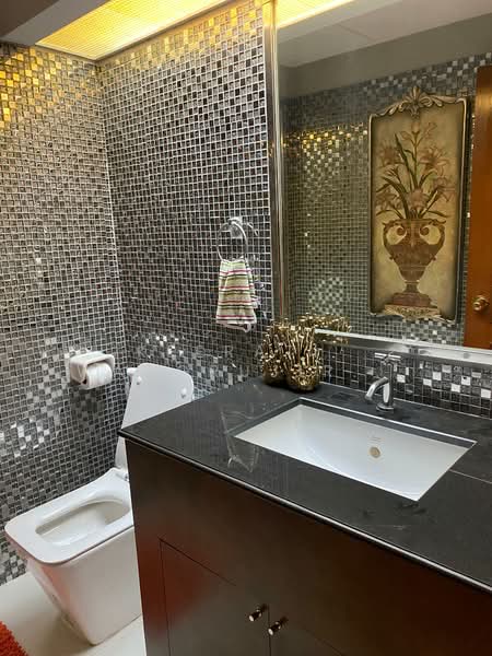 President Park Sukhumvit 24, Bangkok, 99 Sukhumvit 24 Alley, Khlongtoei Nua, Watthana, Bangkok, 3 Bedrooms, 261 sqm, Condo For Rent, by Keerati  Wangrujirakul, 500273600 - DDproperty.com