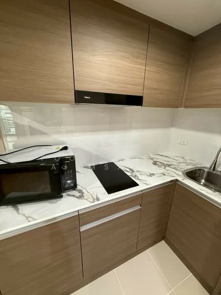 Belle Grand Rama 9, Bangkok, 131 Rama 9 Road, Huai Khwang, Huai Khwang, Bangkok, 1 Bedroom, 42 sqm, Condo For Rent, by Poonyanuch Aiemsaard, 500273607 - DDproperty.com