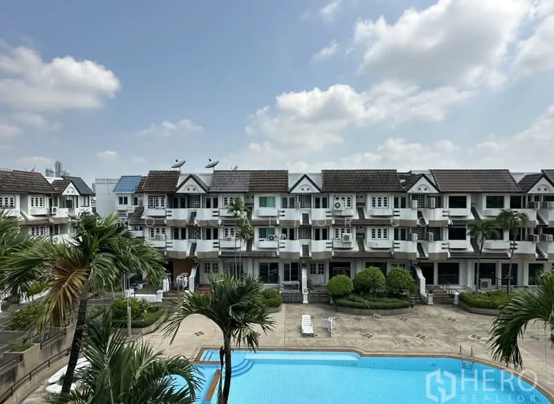 ให้เช่าโฮมออฟฟิศ 4 ชั้น 300 ตรม ใกล้ BTS พระโขนง วัฒนา กรุงเทพ hre00569, กรุงเทพ, พระโขนงเหนือ, วัฒนา, กรุงเทพ, 300 ตร.ม., สำนักงาน ให้เช่า, โดย Hero Realtor Co., Ltd., 500273608 - DDproperty.com