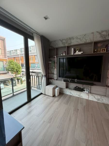 Eigen Rama 9 : ไอเจ้นท์ พระราม 9, กรุงเทพ, ซ.พัฒนาการ99 ถ.เฉลิมพระเกียรติ ร.9, ประเวศ, ประเวศ, กรุงเทพ, 192 ตร.ม., ทาวน์เฮ้าส์ ให้เช่า, โดย Khun Eve, 500273618 - DDproperty.com