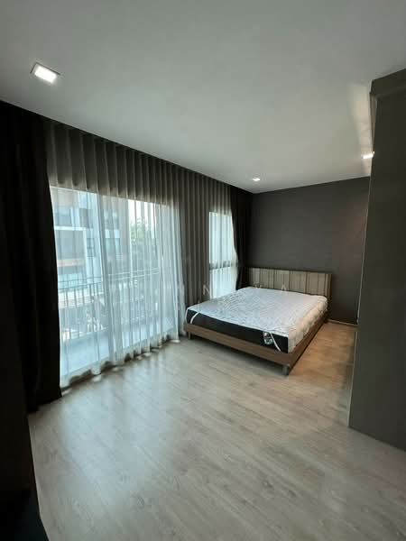 Arden Phatthanakan, Bangkok, Phatthanakan 20, Phatthanakan Road, Suan Luang, Suan Luang, Bangkok, 3 Bedrooms, 185 sqm, Townhouse For Rent, by Trinnaya Dungsirisangthong, 500273640 - DDproperty.com