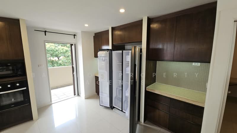 Phatssana Gardens, Bangkok, 19 Soi Ekkamai 6, Sukhumvit 63 Road, Phra Kanong Nua, Watthana, Bangkok, 3 Bedrooms, 345 sqm, Condo For Rent, by BANGKOK PROPERTY AGENTS, 500273651 - DDproperty.com