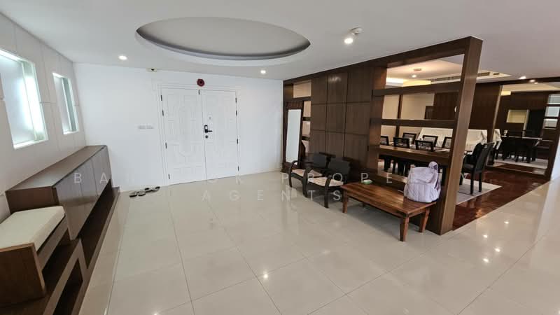 Phatssana Gardens, Bangkok, 19 Soi Ekkamai 6, Sukhumvit 63 Road, Phra Kanong Nua, Watthana, Bangkok, 3 Bedrooms, 345 sqm, Condo For Rent, by BANGKOK PROPERTY AGENTS, 500273651 - DDproperty.com