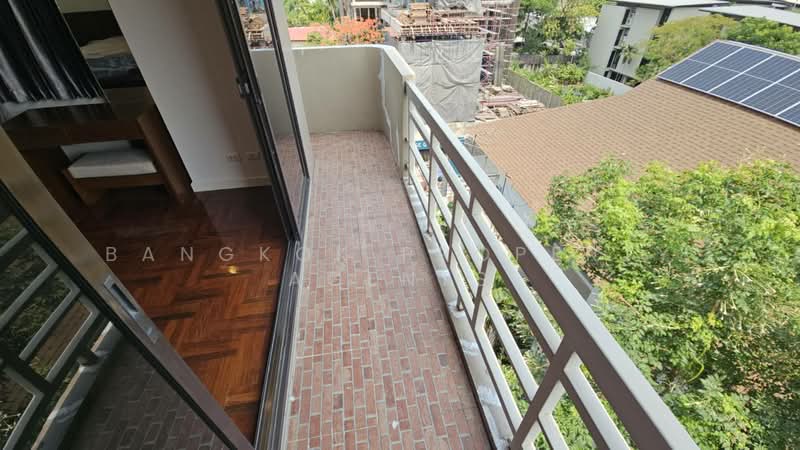 Phatssana Gardens, Bangkok, 19 Soi Ekkamai 6, Sukhumvit 63 Road, Phra Kanong Nua, Watthana, Bangkok, 3 Bedrooms, 345 sqm, Condo For Rent, by BANGKOK PROPERTY AGENTS, 500273651 - DDproperty.com