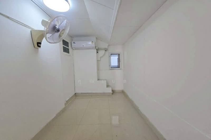 Busarin Rangsit, Pathum Thani, Khu Khot, Lam Luk Ka, Pathum Thani, 3 Bedrooms, 115 sqm, Townhouse For Sale, by คุณเบล, 500273691 - DDproperty.com