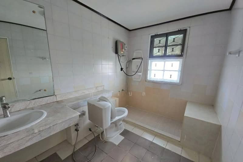 Busarin Rangsit, Pathum Thani, Khu Khot, Lam Luk Ka, Pathum Thani, 3 Bedrooms, 115 sqm, Townhouse For Sale, by คุณเบล, 500273691 - DDproperty.com