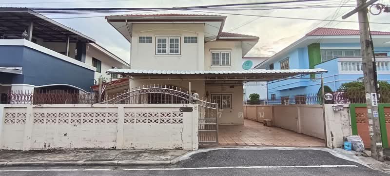 Moobaan Cho Rung Rueang 6, Nonthaburi, Bang Kruai - Sai Noi Road, Bang Rak Pattana, Bang Bua Thong, Nonthaburi, 4 Bedrooms, 200 sqm, Single Detached House For Sale, by กมลลักษณ์ (หนุ่ย) สัมพันธรัตน์, 500273694 - DDproperty.com