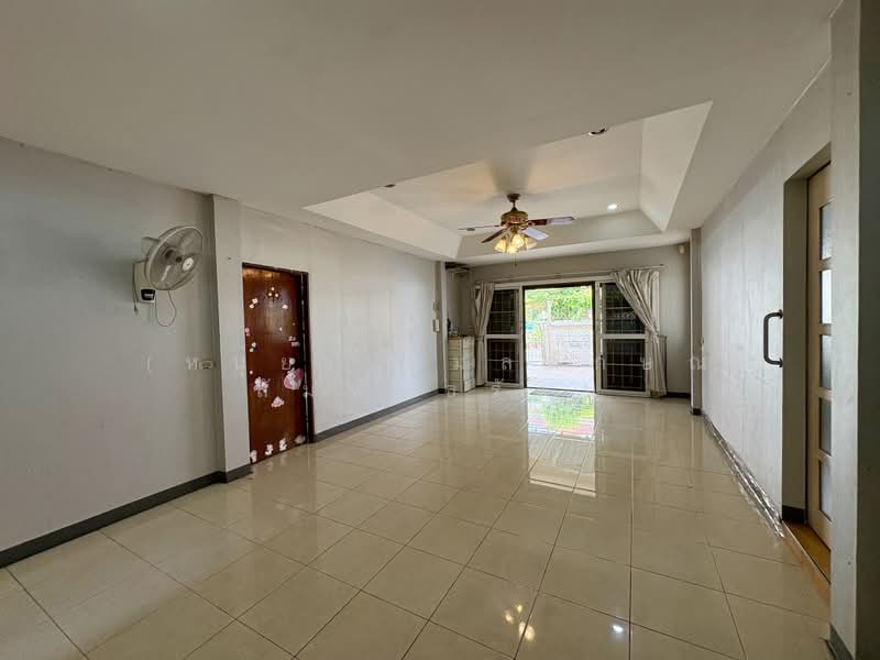 Moobaan Cho Rung Rueang 6, Nonthaburi, Bang Kruai - Sai Noi Road, Bang Rak Pattana, Bang Bua Thong, Nonthaburi, 4 Bedrooms, 200 sqm, Single Detached House For Sale, by กมลลักษณ์ (หนุ่ย) สัมพันธรัตน์, 500273694 - DDproperty.com