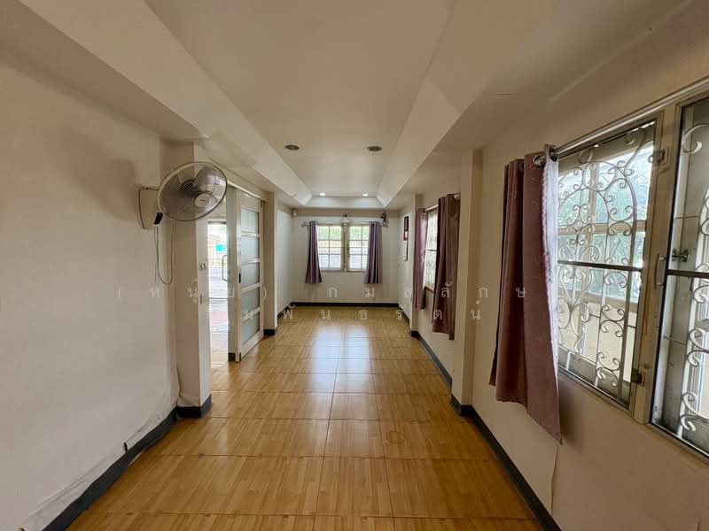 Moobaan Cho Rung Rueang 6, Nonthaburi, Bang Kruai - Sai Noi Road, Bang Rak Pattana, Bang Bua Thong, Nonthaburi, 4 Bedrooms, 200 sqm, Single Detached House For Sale, by กมลลักษณ์ (หนุ่ย) สัมพันธรัตน์, 500273694 - DDproperty.com