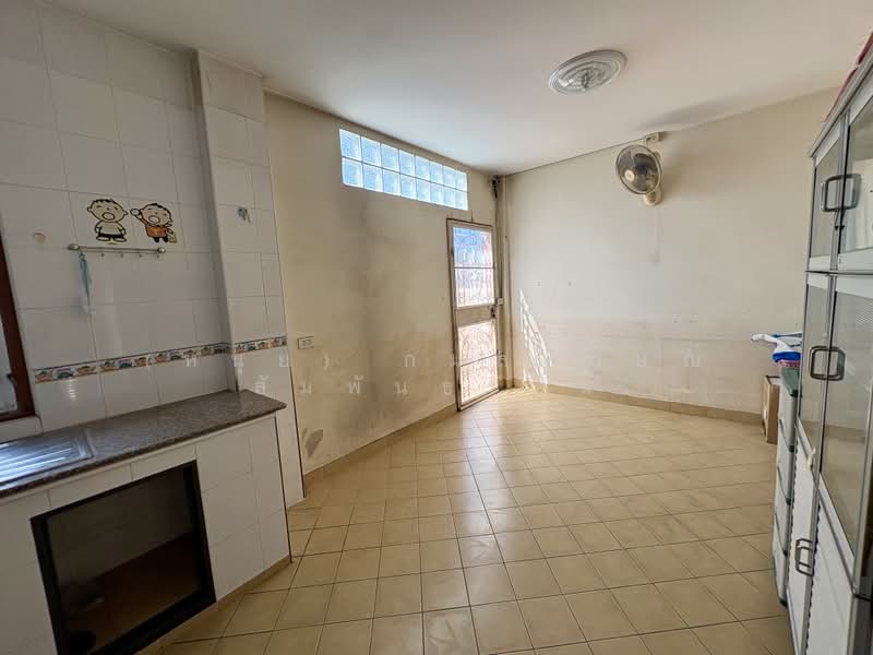 Moobaan Cho Rung Rueang 6, Nonthaburi, Bang Kruai - Sai Noi Road, Bang Rak Pattana, Bang Bua Thong, Nonthaburi, 4 Bedrooms, 200 sqm, Single Detached House For Sale, by กมลลักษณ์ (หนุ่ย) สัมพันธรัตน์, 500273694 - DDproperty.com