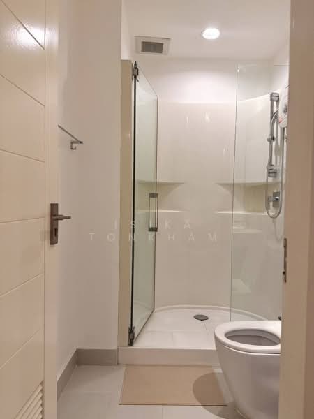 The Bangkok Sathorn-Taksin, Bangkok, Krung Thonburi, Bang Lam Phu Lang, Khlong San, Bangkok, 2 Bedrooms, 71 sqm, Condo For Rent, by Isika Tonkham, 500273720 - DDproperty.com