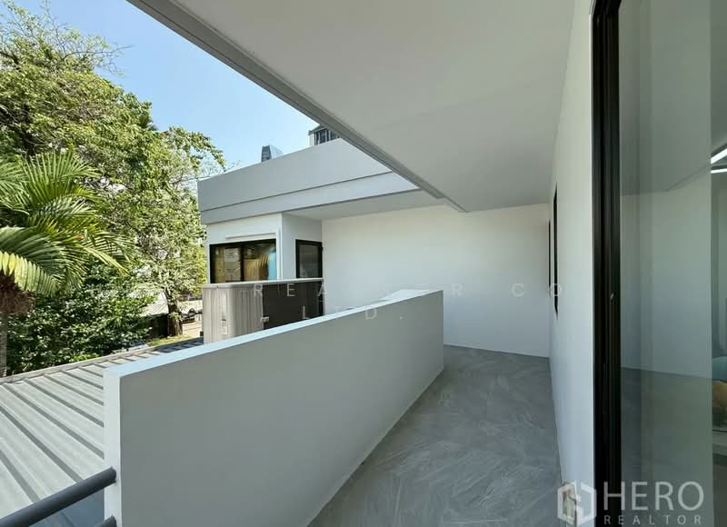 For rent Home Office in Khlong Tan Nuea, Watthana, Bangkok HRE00572, Bangkok, Khlong Tan Nua, Watthana, Bangkok, , 400 sqm, Office Space For Rent, by Hero Realtor Co., Ltd., 500273723 - DDproperty.com