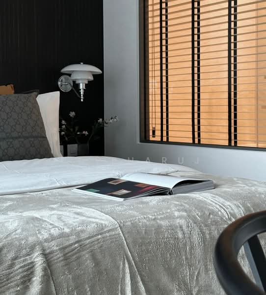 The Strand Thonglor, Bangkok, 36 Soi Sukhumvit 55, Khlong Tan Nua, Watthana, Bangkok, 1 Bedroom, 54 sqm, Condo For Rent, by Noppharuj Nunta, 500273738 - DDproperty.com