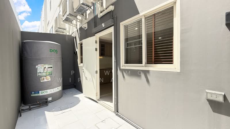 Nue Verse Krungthep Kreetha, Bangkok, Srinakarin - Romklao Road, Saphan Sung, Saphan Sung, Bangkok, 3 Bedrooms, 202 sqm, Townhouse For Rent, by Ponwimol Wipanarapai, 500273774 - DDproperty.com