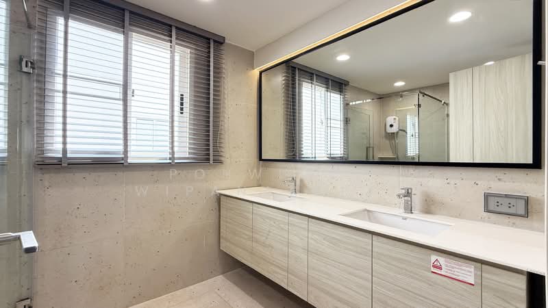 Nue Verse Krungthep Kreetha, Bangkok, Srinakarin - Romklao Road, Saphan Sung, Saphan Sung, Bangkok, 3 Bedrooms, 202 sqm, Townhouse For Rent, by Ponwimol Wipanarapai, 500273774 - DDproperty.com