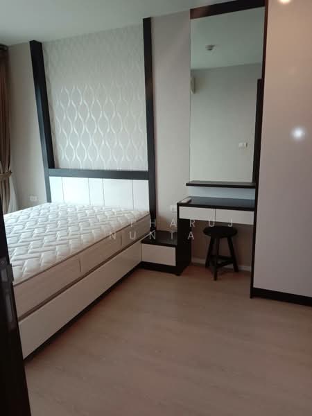 Rhythm Sathorn-Narathiwas, Bangkok, 651 Naradhiwas Rajanagarindra Road, Thung Maha Mek, Sathon, Bangkok, 2 Bedrooms, 55 sqm, Condo For Sale, by Noppharuj Nunta, 500273786 - DDproperty.com