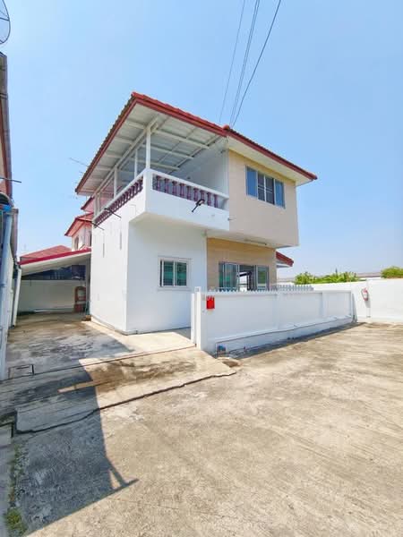 For Sale - ขายบ้าน 2 ชั้น ม.ทวีทอง2 บางบอน3 รีโนเวทใหม่ ราคาสุดคุ้ม, Bangkok