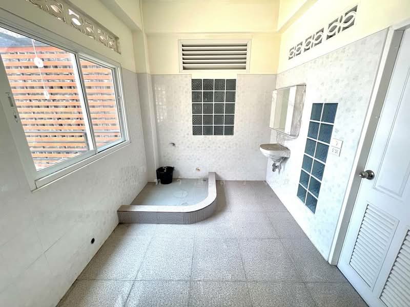 ขาย อาคารพาณิชย์ 2 คูหา โครงการ มั่งมีแสนสุข บางแค, Bangkok, Bang Khae, Bang Khae, Bangkok, , 300 sqm, Shophouse For Sale, by กรณวัสส์ กัณฑวัสส์วงส์, 500273795 - DDproperty.com