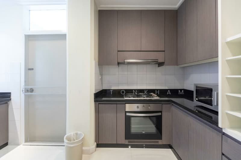 Krystal Court, Bangkok, 23 Soi Sukhumvit 7, Khlongtoei Nua, Watthana, Bangkok, 3 Bedrooms, 216 sqm, Condo For Rent, by Isika Tonkham, 500273805 - DDproperty.com