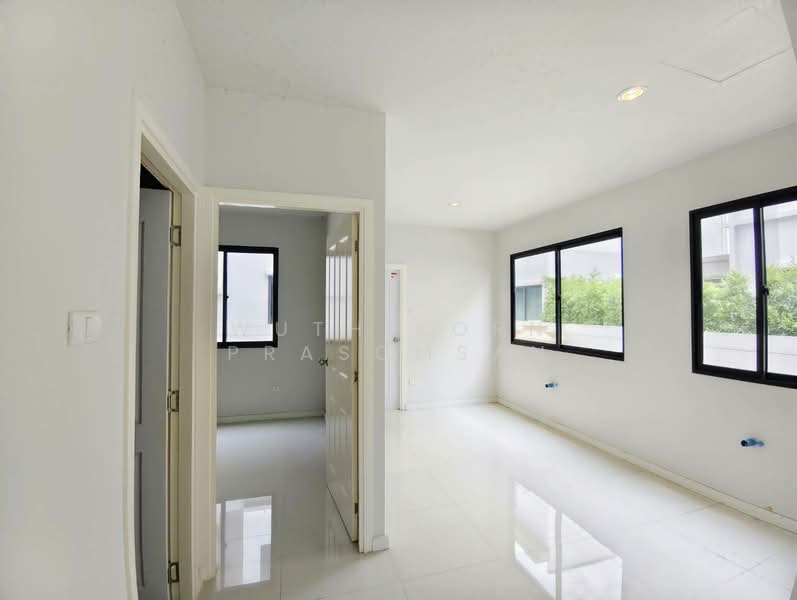 S Gate Life Ratchapruek-Kanjanapisek 2, Nonthaburi, Yothathikarn Road, Khlong Khoi, Pak Kret, Nonthaburi, 4 Bedrooms, 207 sqm, Single Detached House For Sale, by Wuthikorn Prasomsan, 500273832 - DDproperty.com