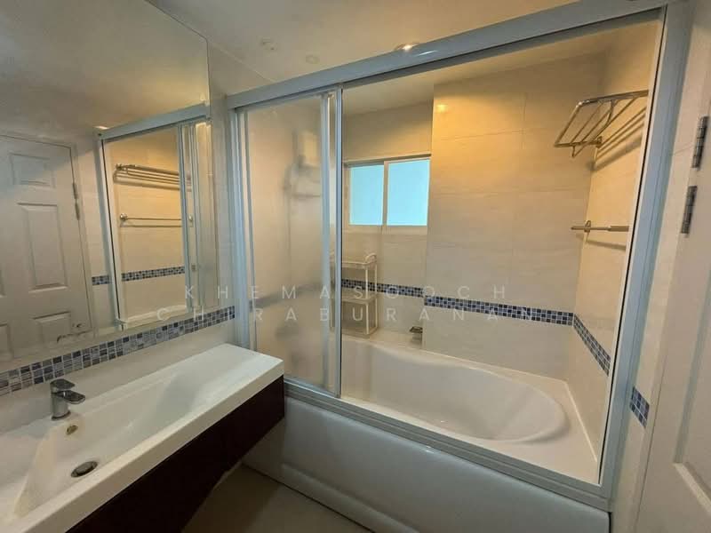 Life @ Ratchada-Suthisan, Bangkok, Ratchadapisek Road, Samsen Nok, Huai Khwang, Bangkok, 1 Bedroom, 46 sqm, Condo For Rent, by Khemasooch Chiraburanan, 500273838 - DDproperty.com