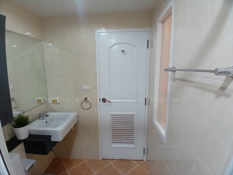 Surawong City Resort, Bangkok, Rama 4, Si Phraya, Bang Rak, Bangkok, 1 Bedroom, 35 sqm, Condo For Rent, by Isika Tonkham, 500273842 - DDproperty.com