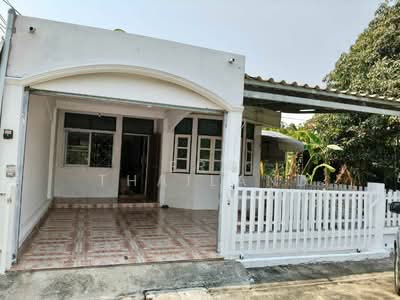 ขาย - ขายทาวน์เฮ้าส์ ใกล้ม.นเรศวร 2 ห้องนอน 36 ตร.ม., พิษณุโลก