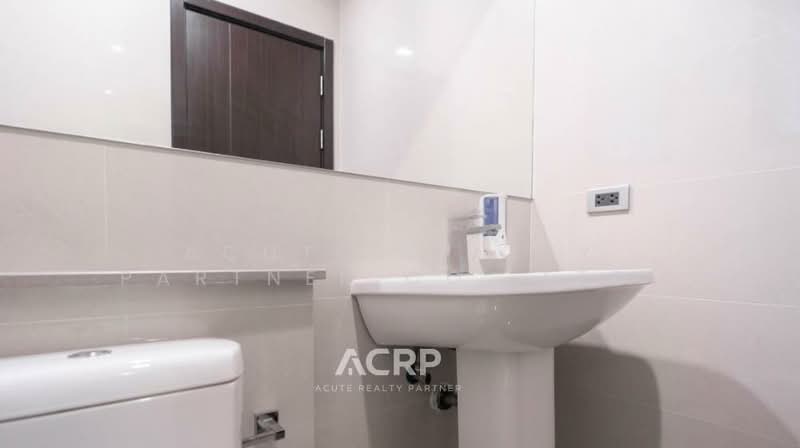 Soul Ekkamai-Ladprao, Bangkok, Ladprao Road, Phlapphla, Wang Thonglang, Bangkok, 5 Bedrooms, 400 sqm, Single Detached House For Rent, by Acute Realty Partner Co.,Ltd., 500273861 - DDproperty.com