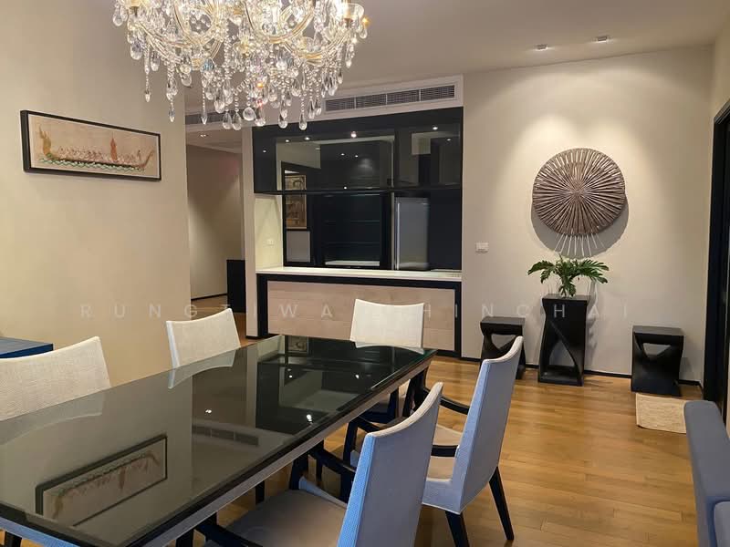 The Madison, Bangkok, Sukhumvit 41, Khlong Tan Nua, Watthana, Bangkok, 3 Bedrooms, 230 sqm, Condo For Rent, by Rungtiwa Chinchai, 500273911 - DDproperty.com